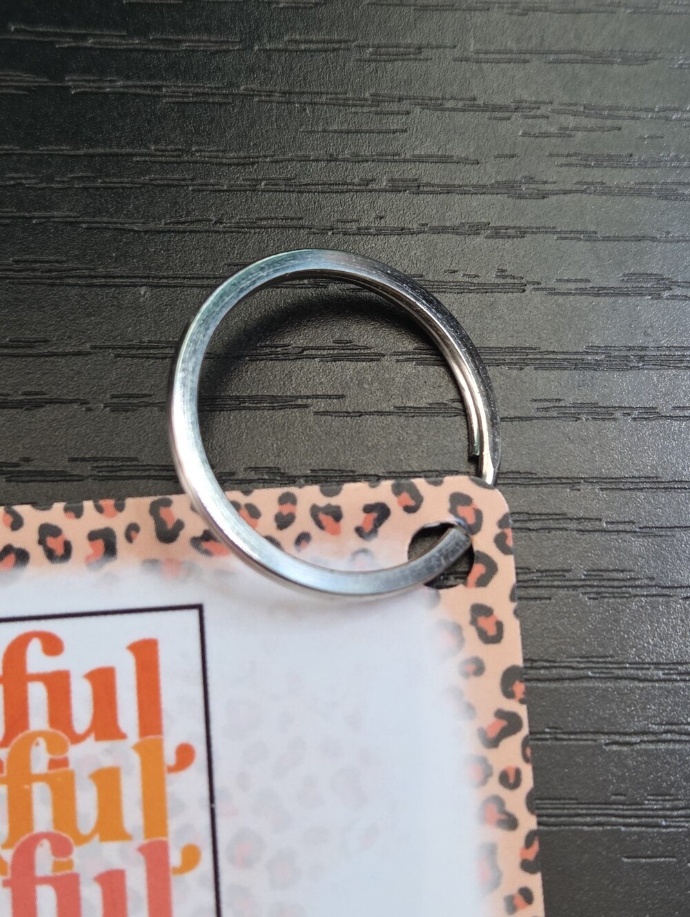 Thankful Leopard Print Keycard Keychain - Picture 4 of 4
